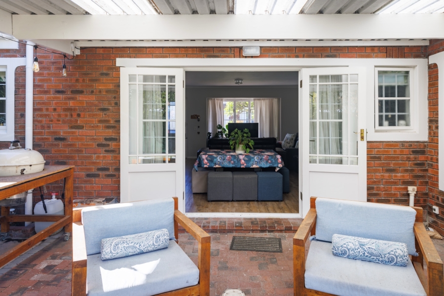 2 Bedroom Property for Sale in Pinelands Western Cape
